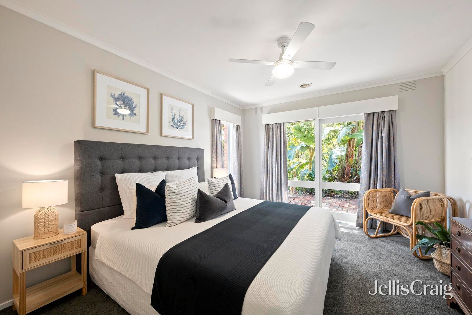 13 Greenwood Lane, Mooroolbark image 15