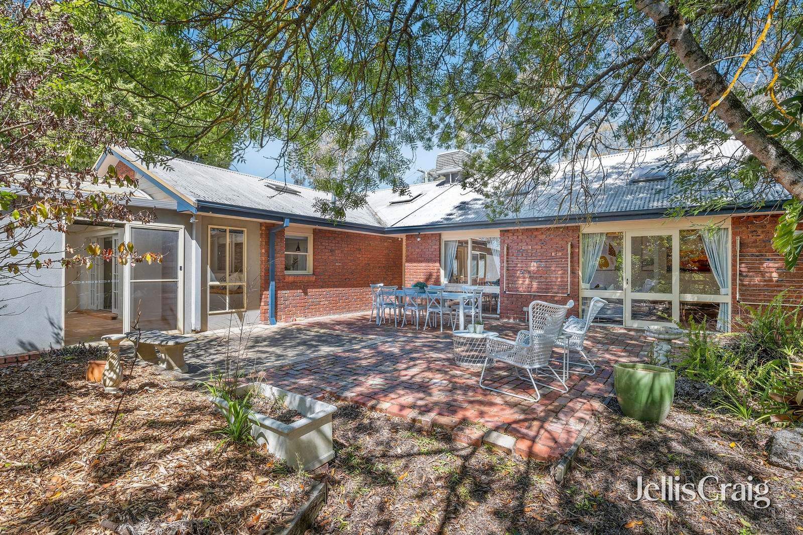 13 Greenwood Lane, Mooroolbark image 18