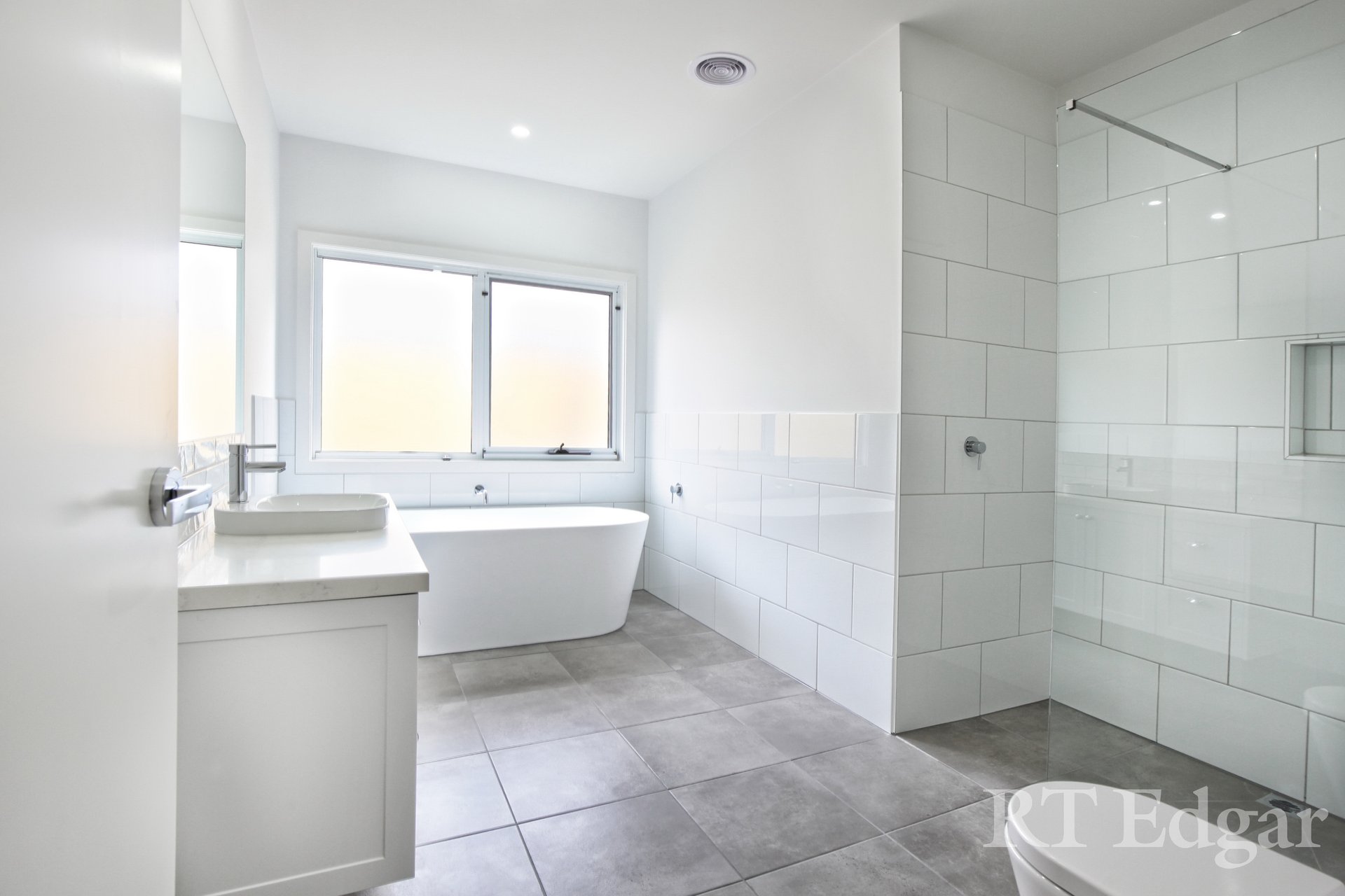 Property Gallery Thumbnail 5