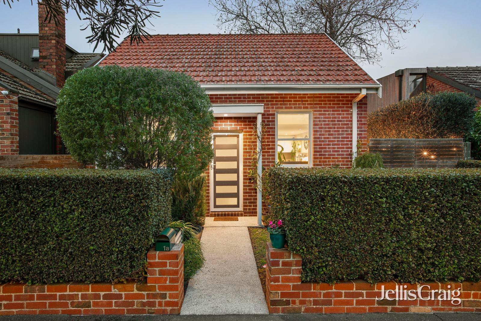 1a Tudor Street, Richmond image 1