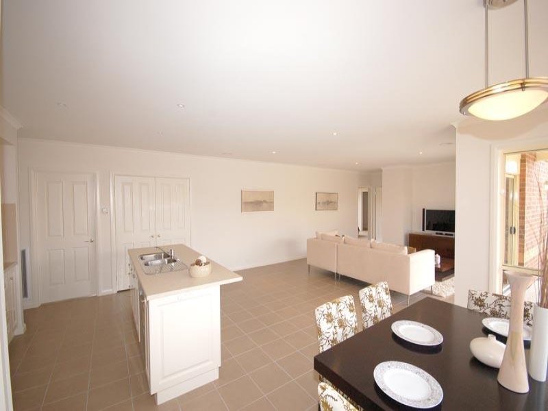 Lot 2 Shortland Way, Leopold image 4
