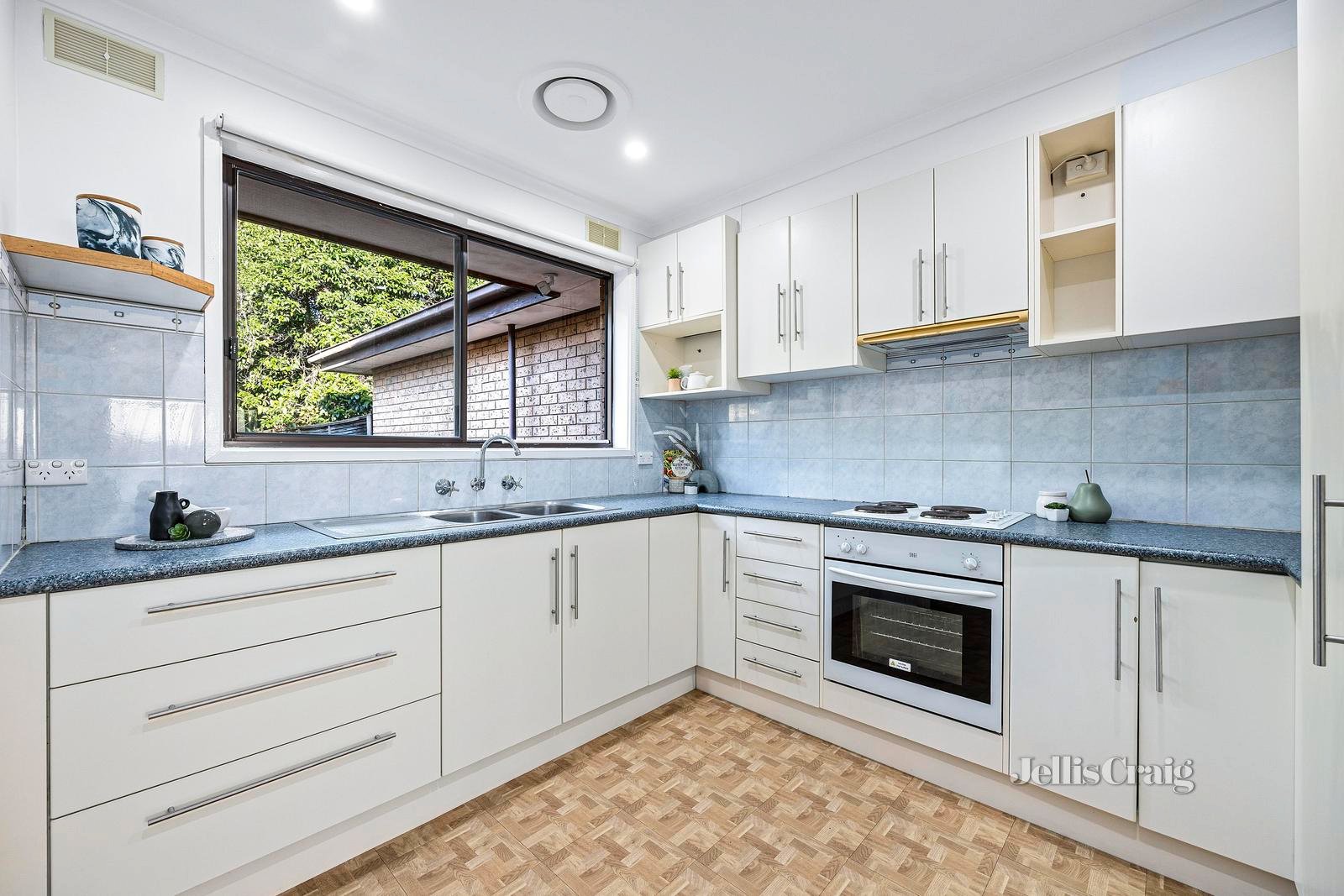 3/2-4 Eastfield Road, Ringwood East image 7