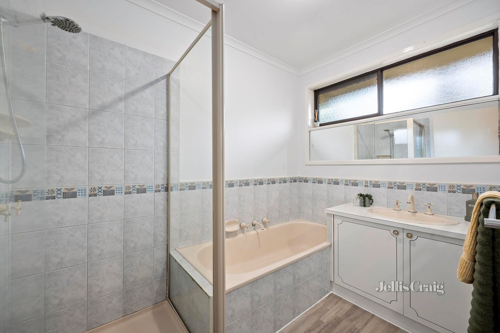 3/2-4 Eastfield Road, Ringwood East image 9