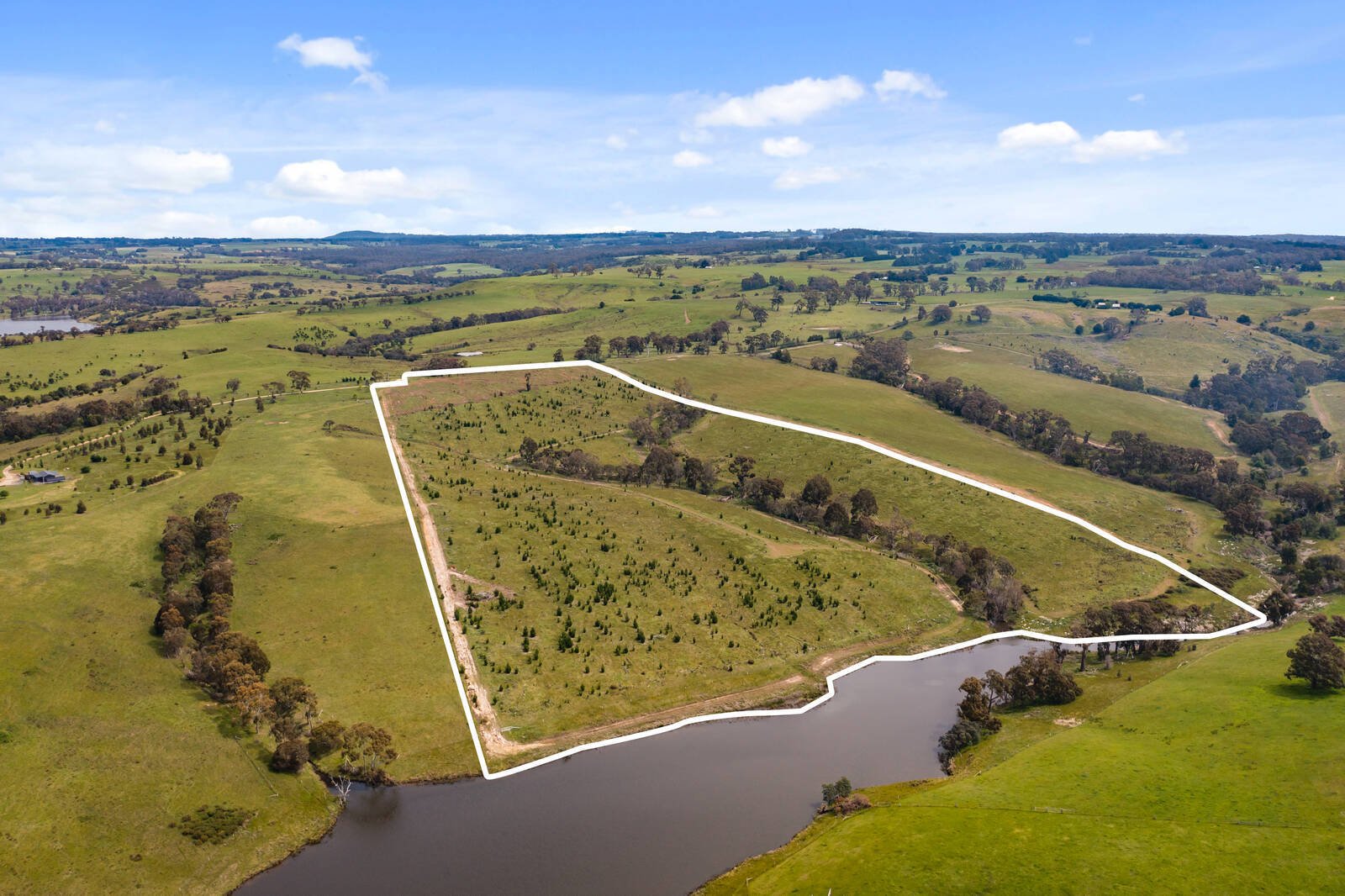 Property Gallery Thumbnail 2