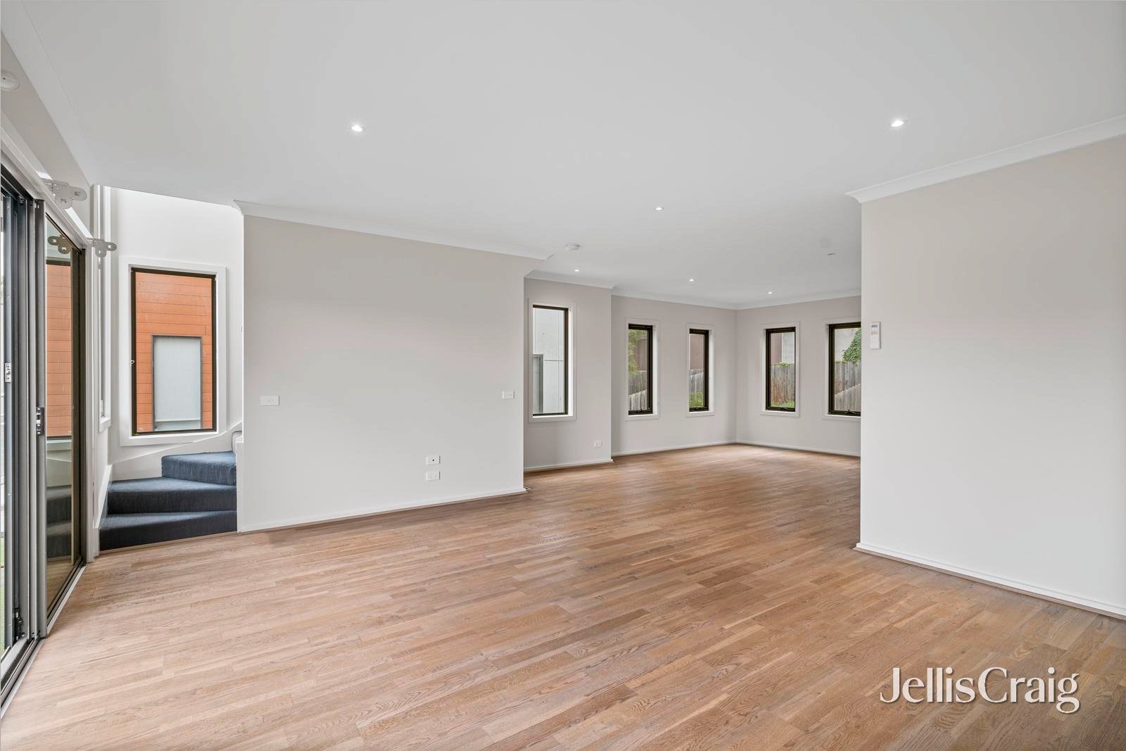 6 Old School Road, Notting&nbsp;Hill image 6