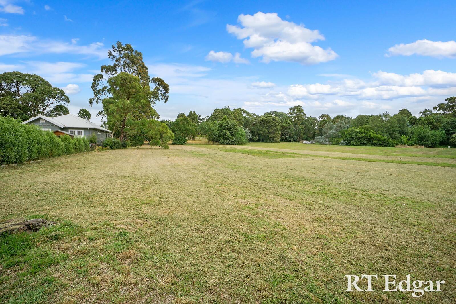 Property Gallery Thumbnail 2