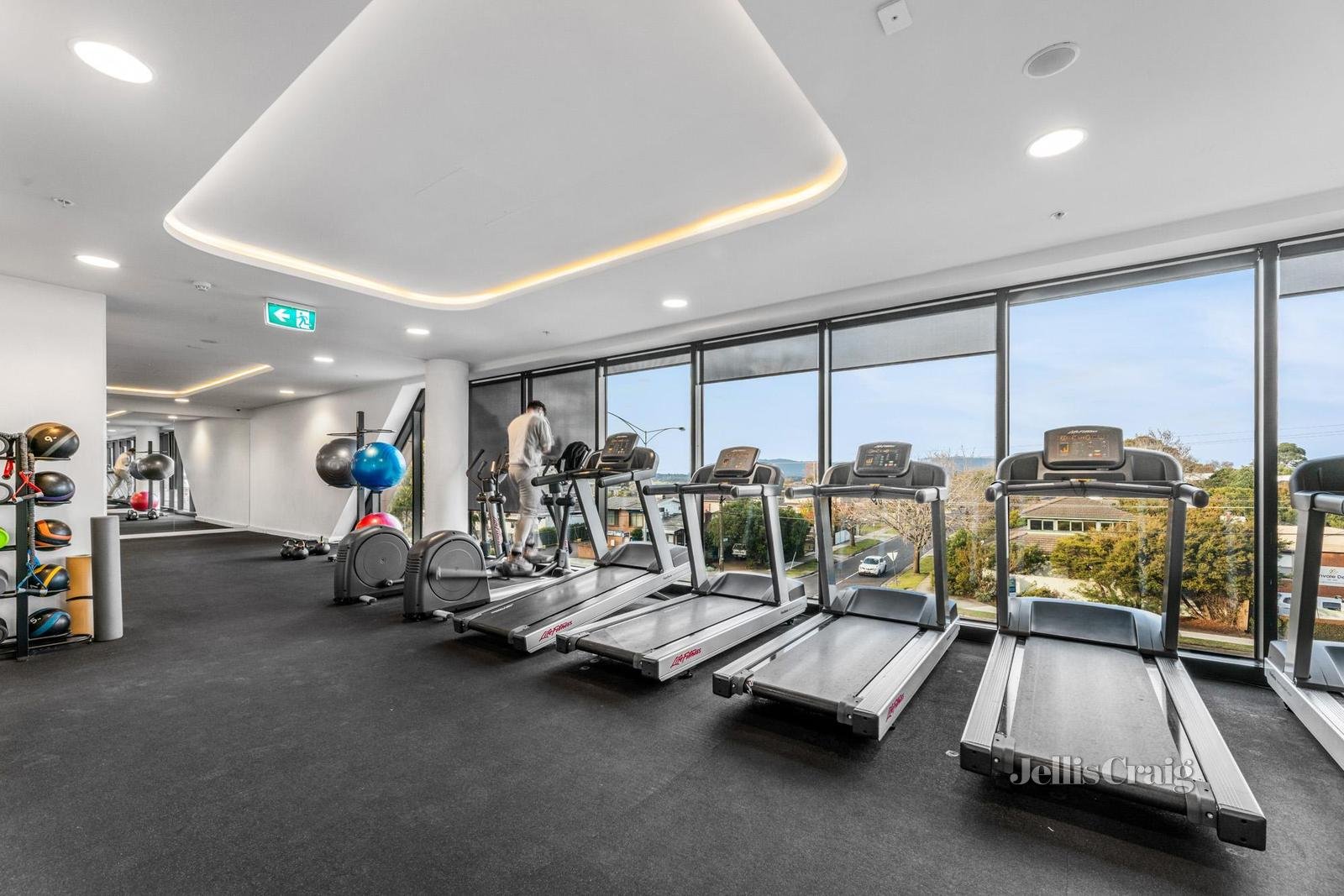 M104/25 Osullivan Road, Glen Waverley image 13