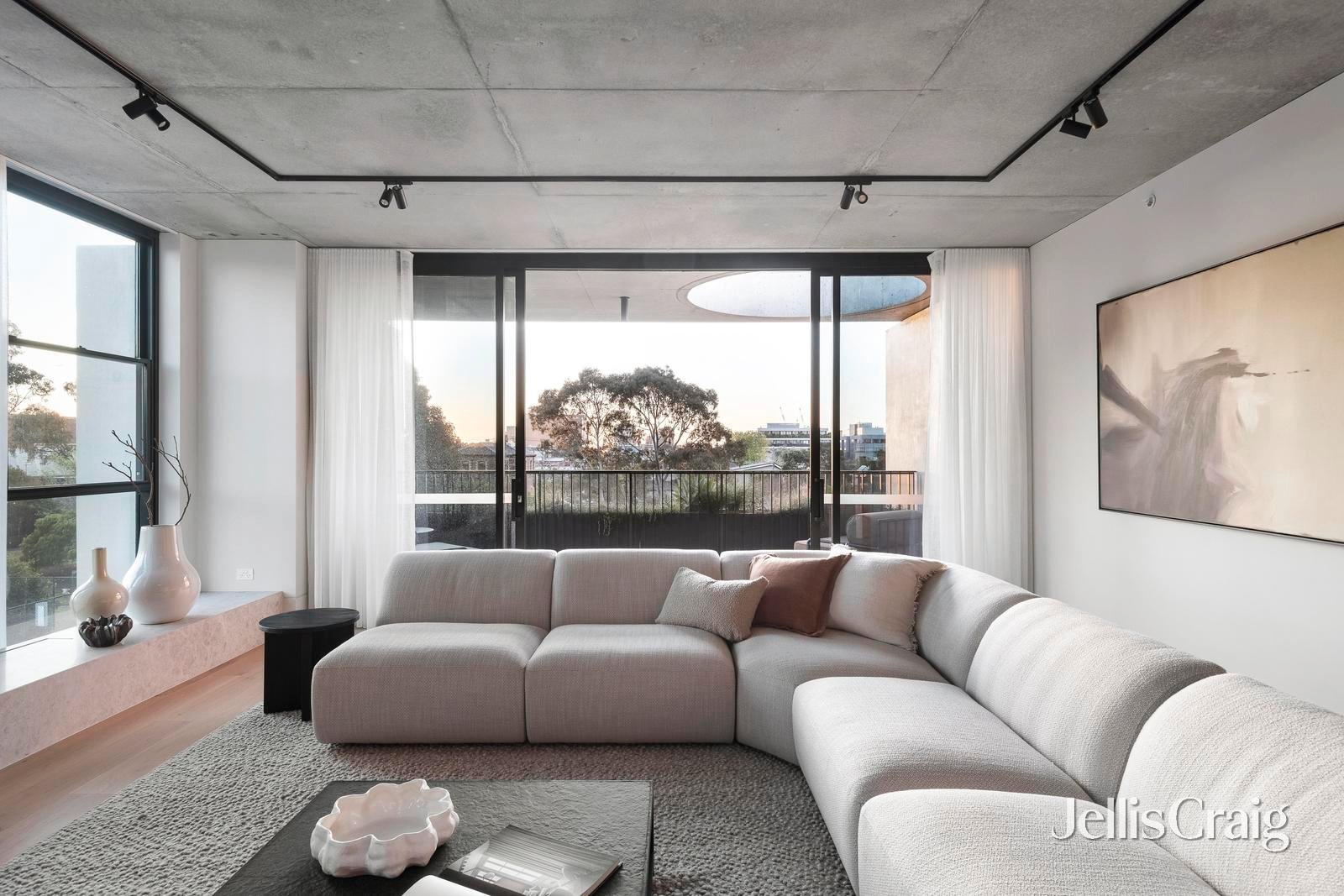 Penthouse 201/65 McIlwrick Street, Prahran image 9
