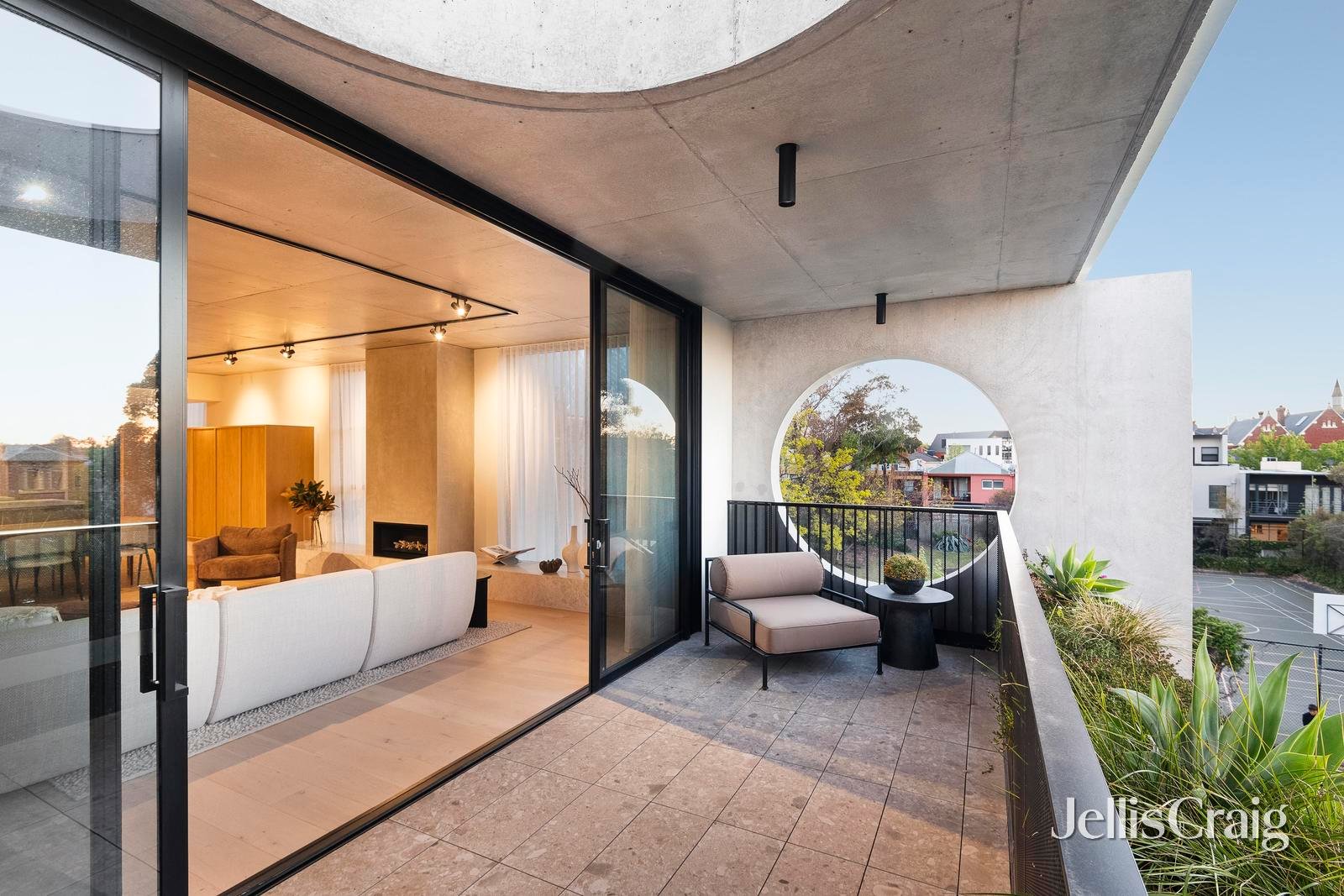 Penthouse 201/65 McIlwrick Street, Prahran image 10