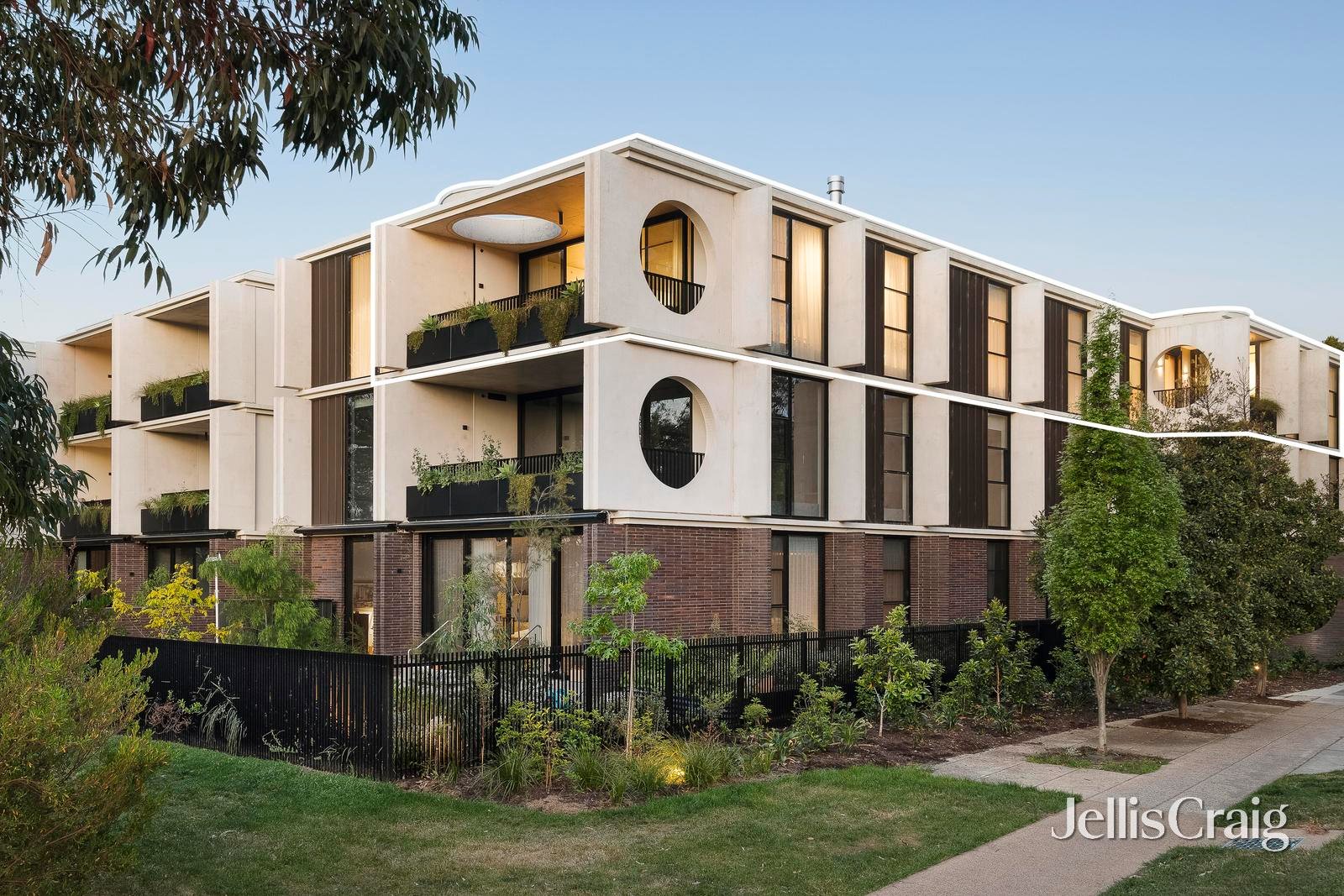 Penthouse 201/65 McIlwrick Street, Prahran image 22