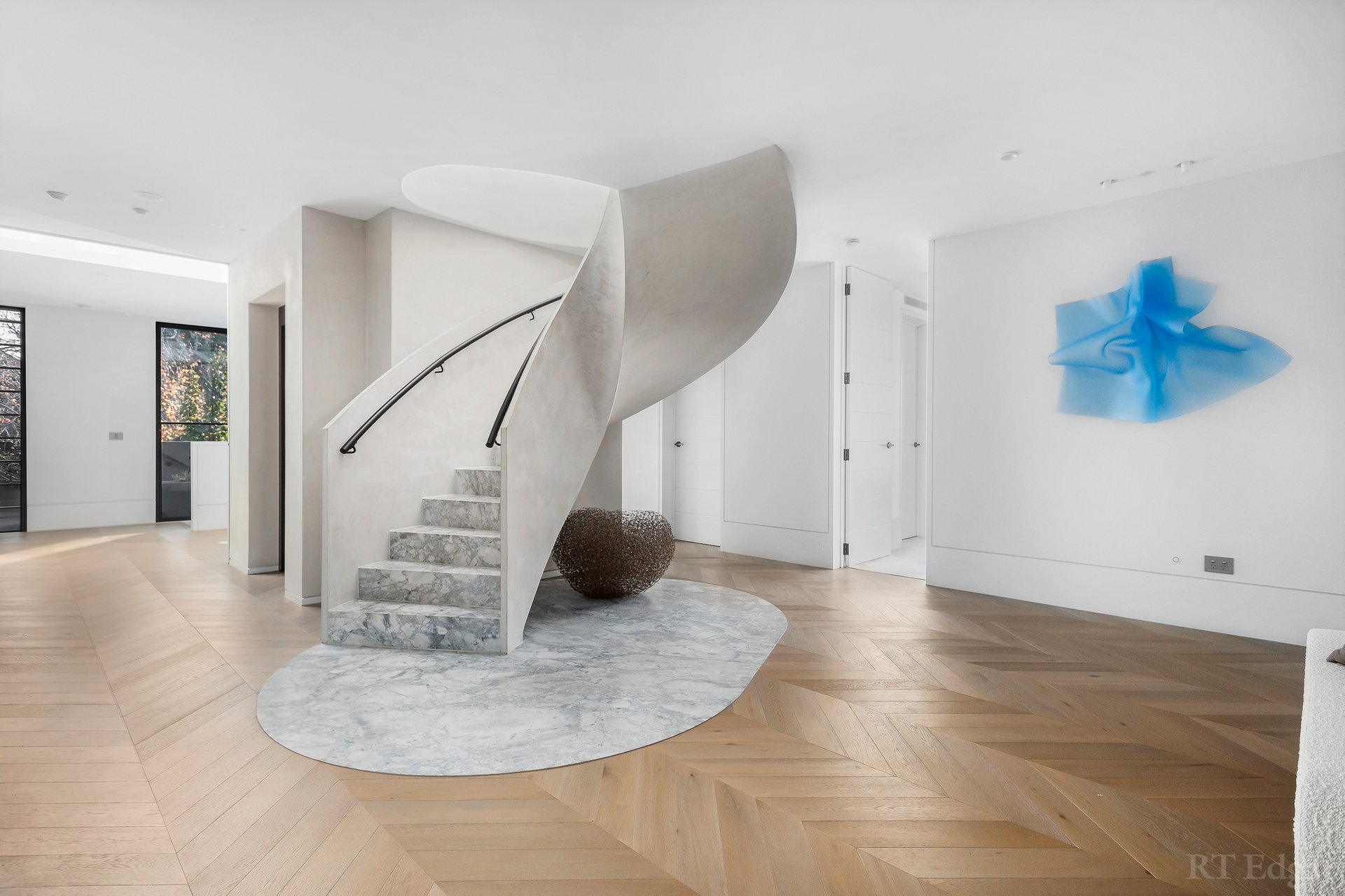 Property Gallery Thumbnail 2