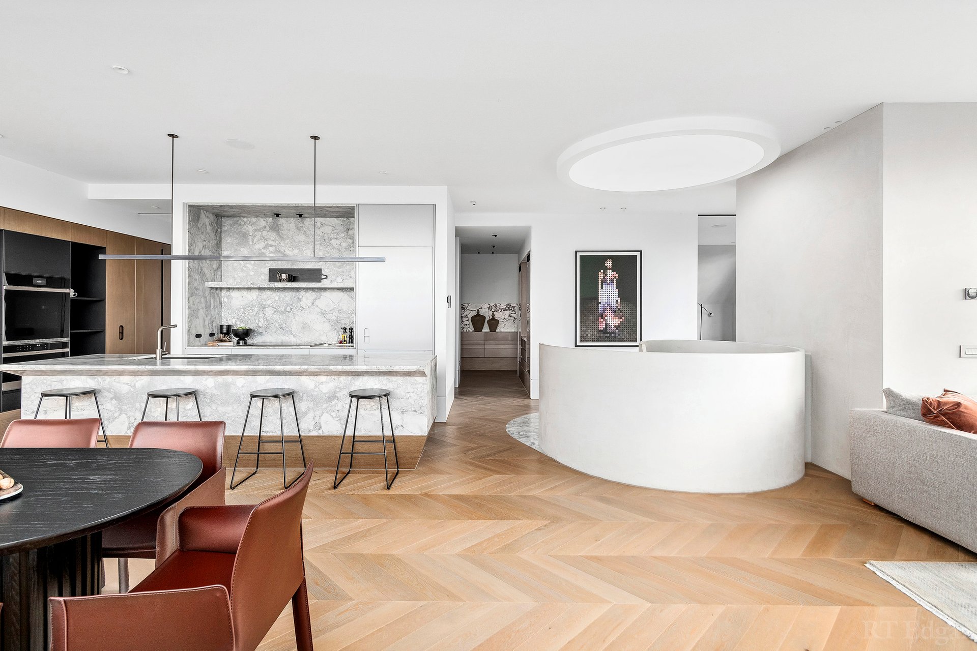 Property Gallery Thumbnail 4