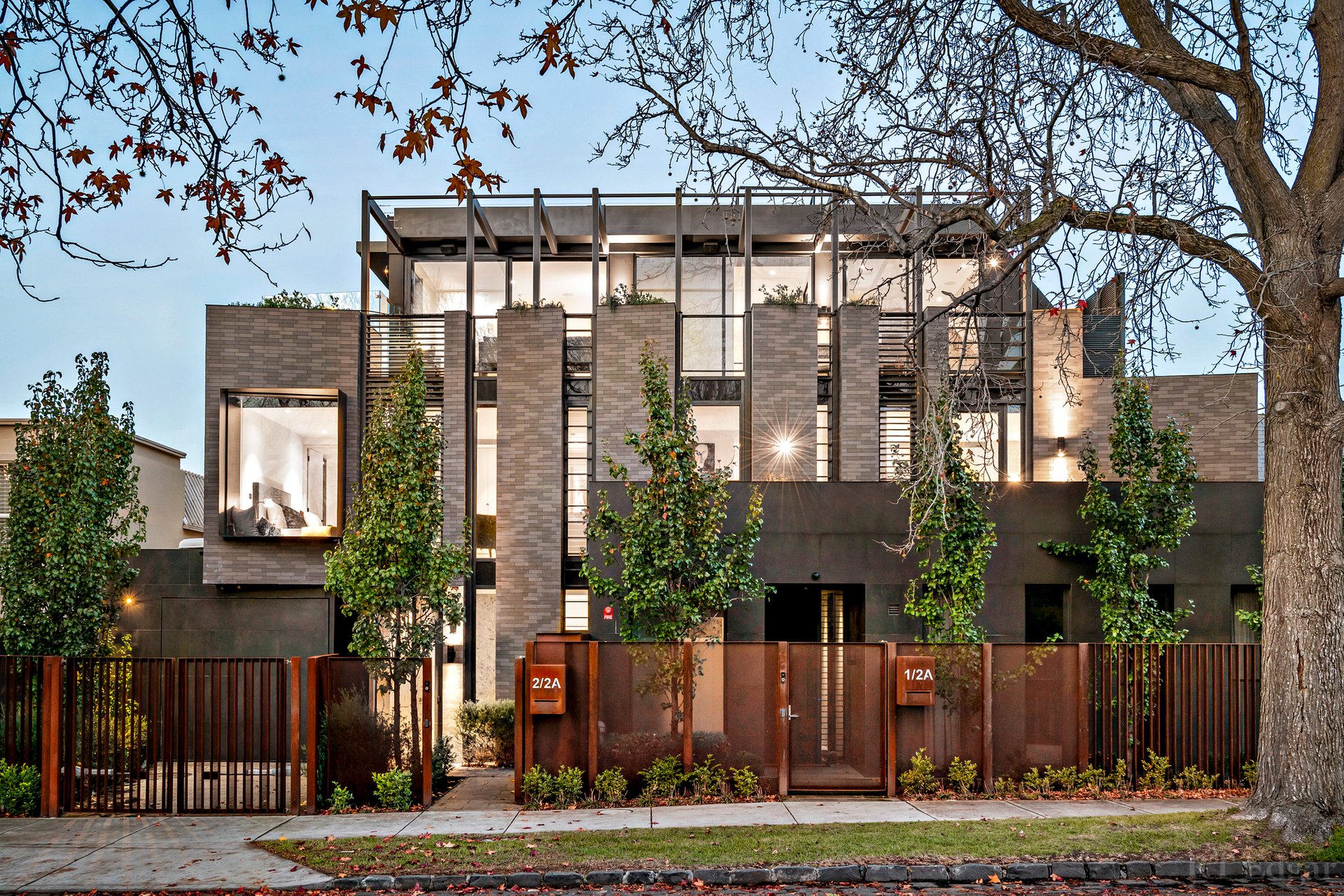 Property Gallery Thumbnail 17