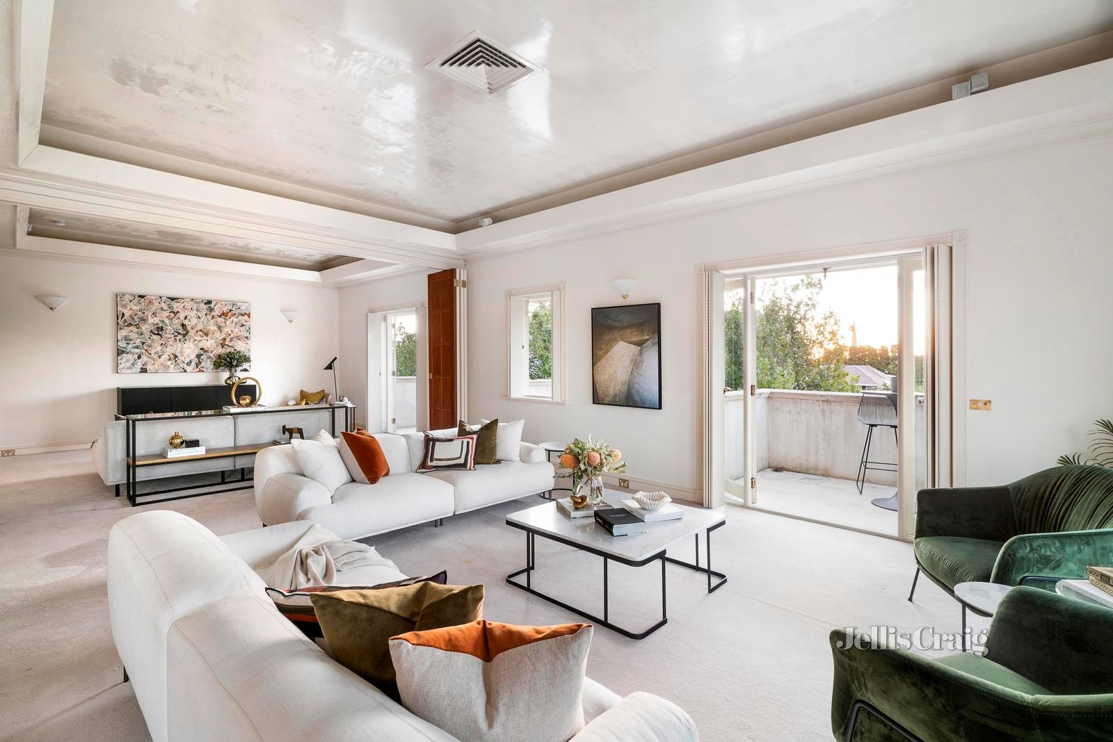 Penthouse 3/2B St Georges Road, Toorak image 3