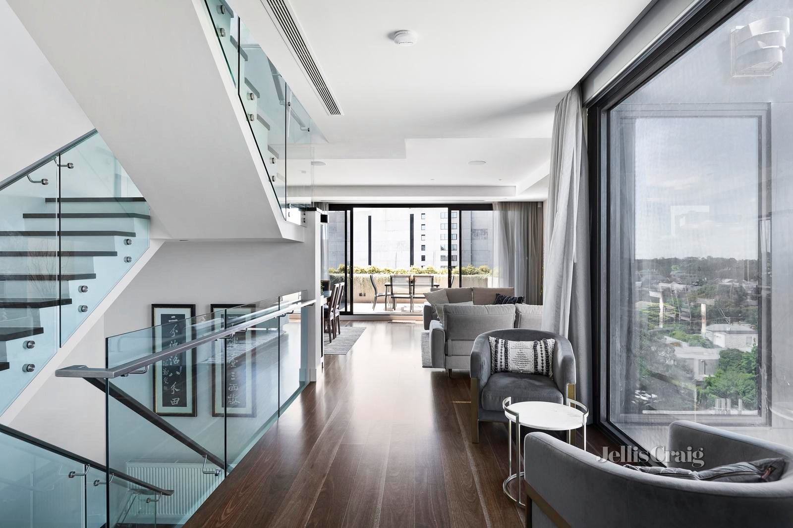 Penthouse 9/43 Wilson Street, South Yarra image 3