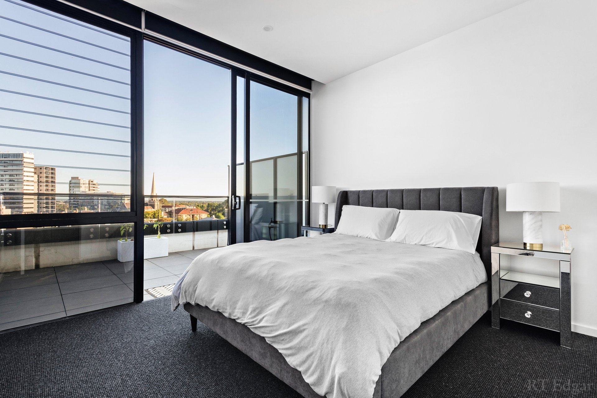 Property Gallery Thumbnail 4
