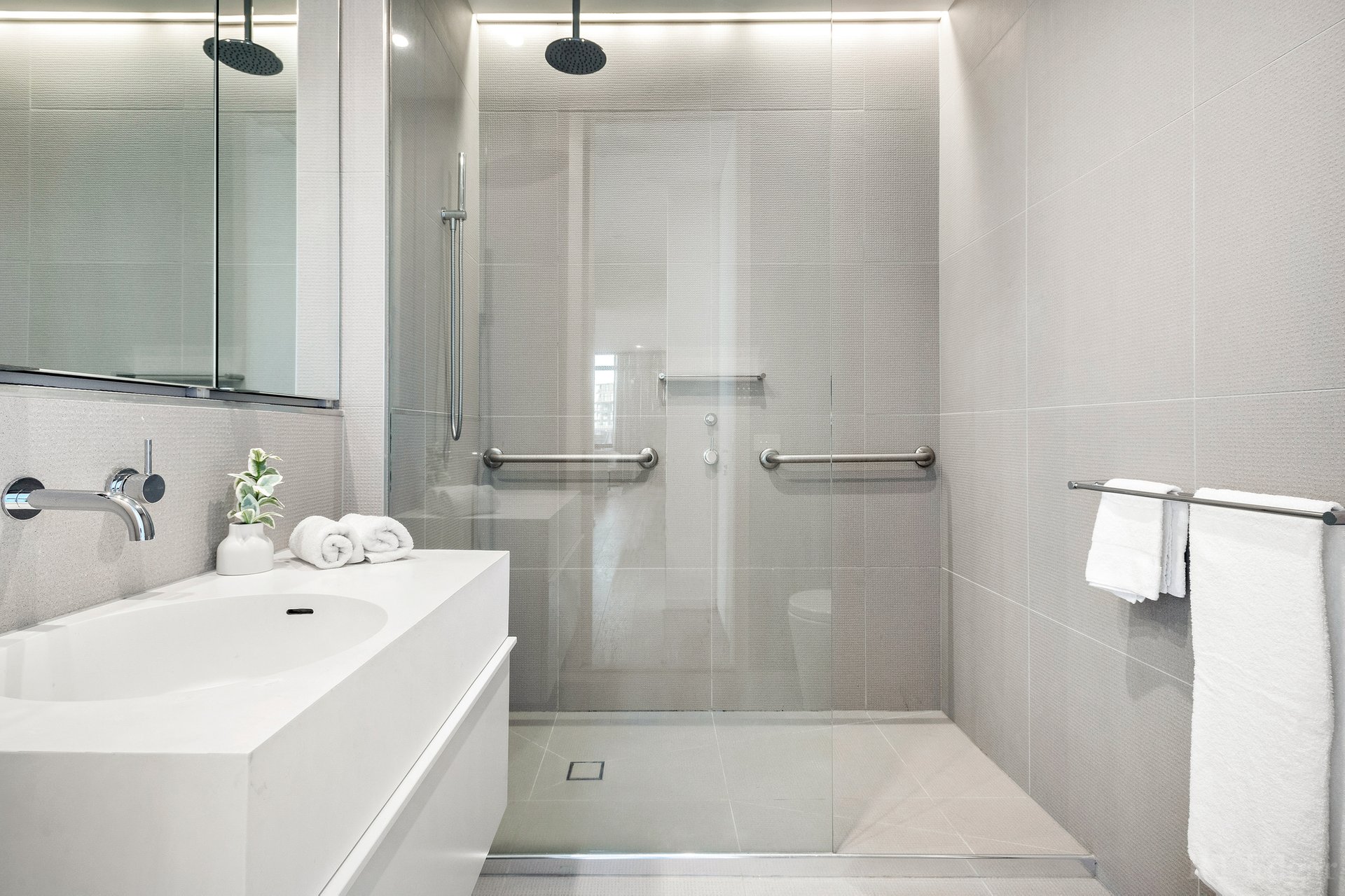 Property Gallery Thumbnail 5