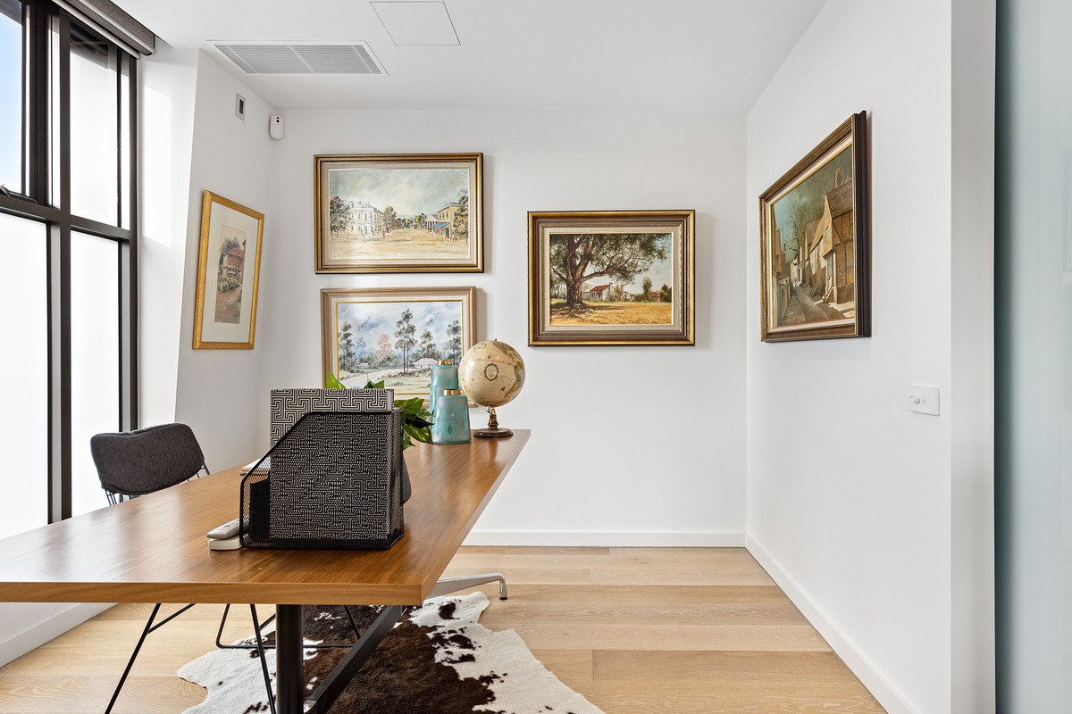 Penthouse/20 Weir Street, Balwyn image 7