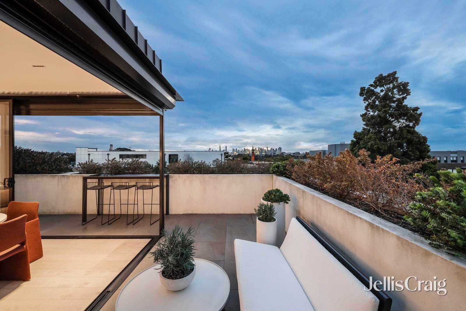 Penthouse/21 Riversdale Road, Hawthorn image 1