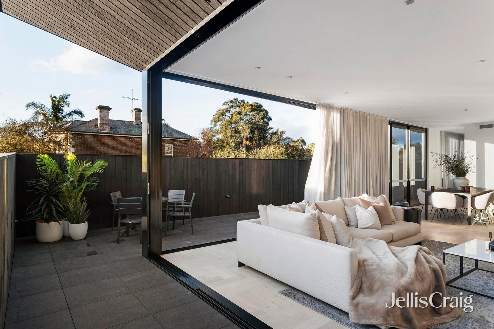 Penthouse/51 Auburn Road, Hawthorn image 9