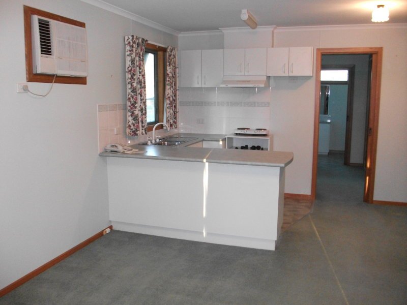 Relocatabl BR home, fully self-contained., Castlemaine image 5