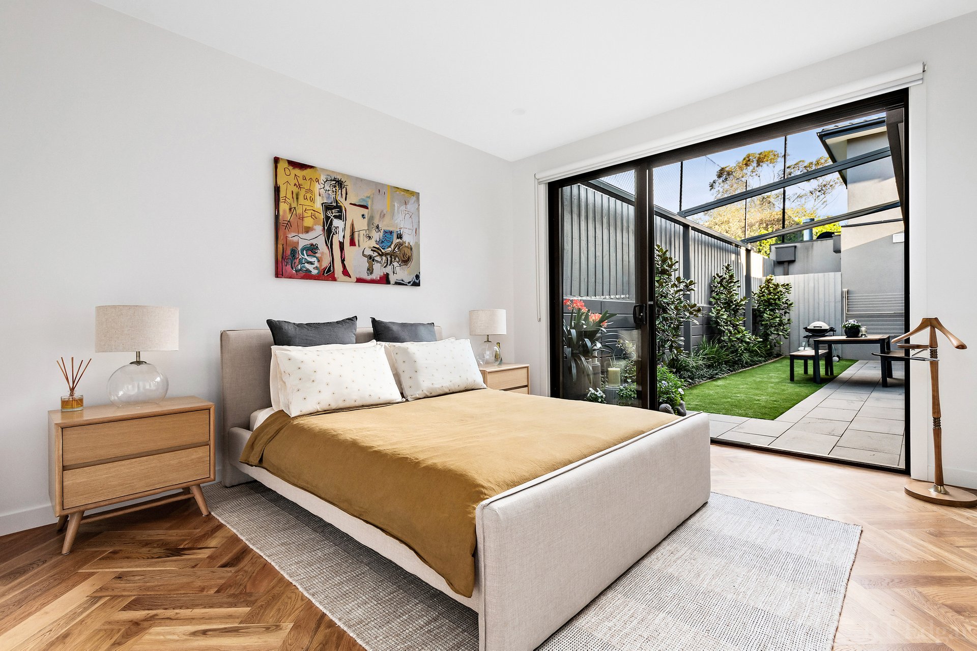 Property Gallery Thumbnail 8