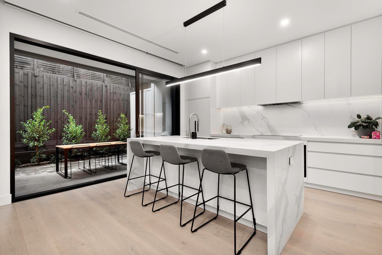 Property Gallery Thumbnail 5