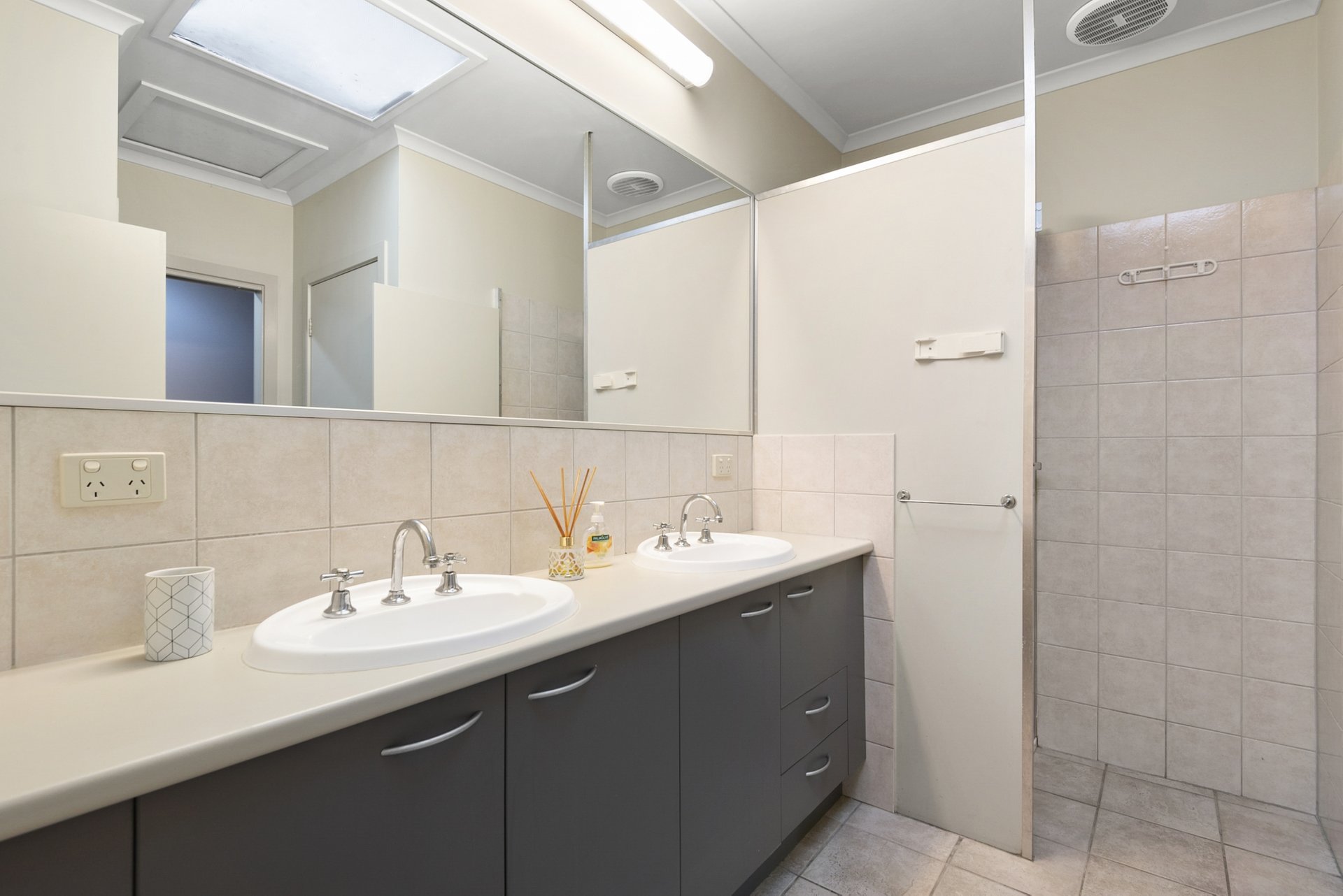 Room 1A / 42 Lardner Road FRANKSTON