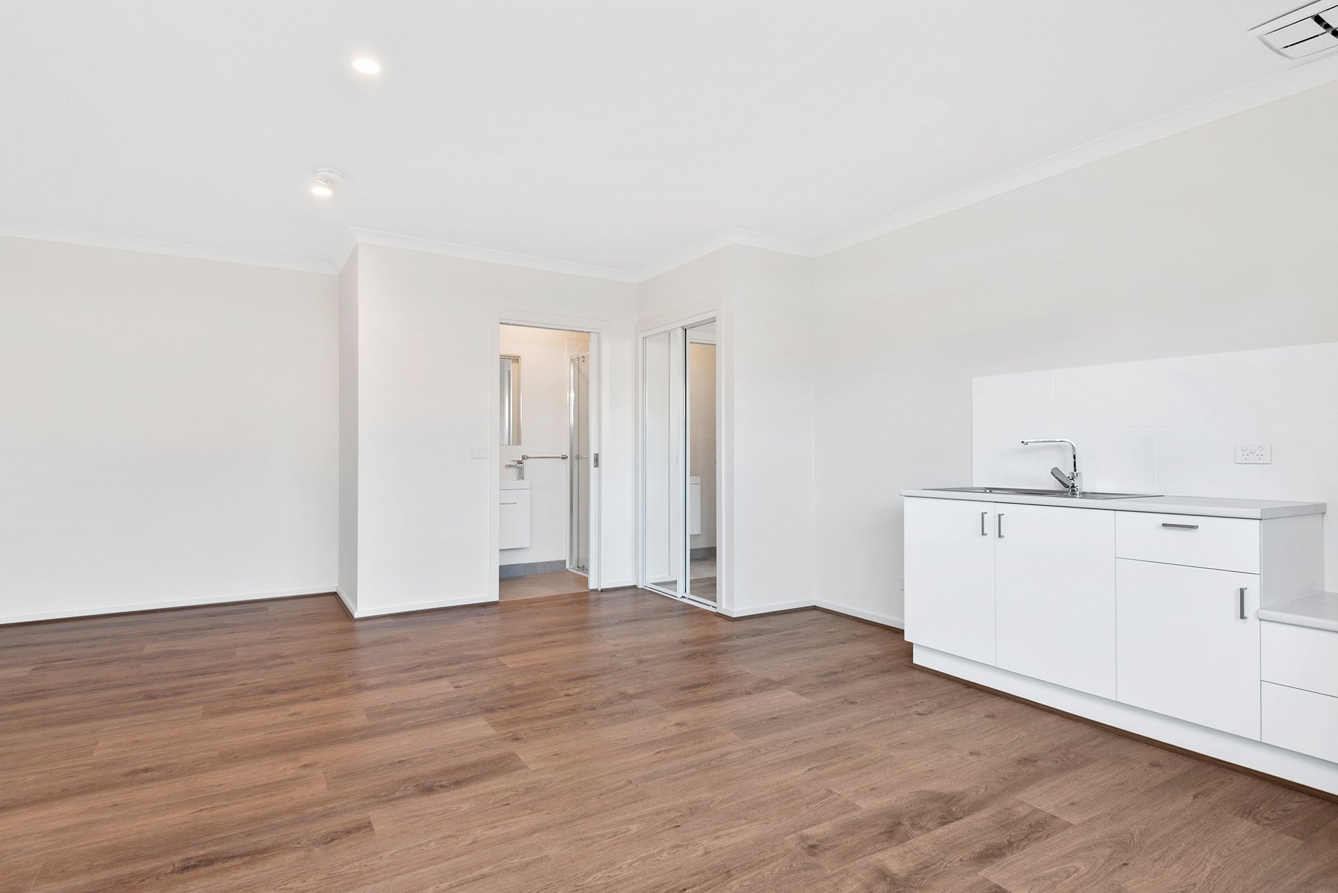 Room 3 / 11 Government Road FRANKSTON