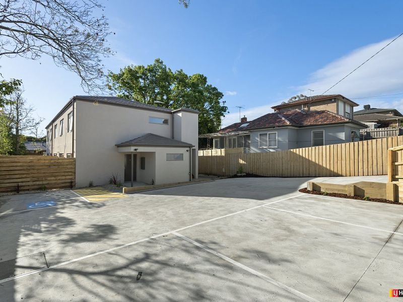 Room 3 / 93 McMahons Road FRANKSTON