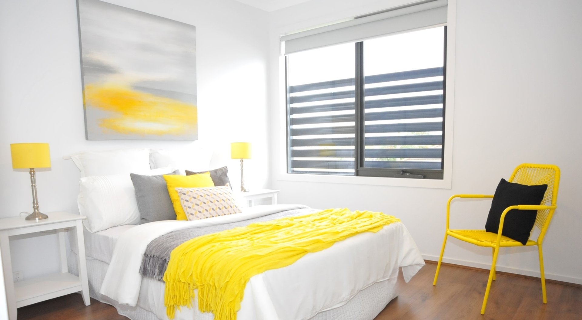 Room 4 / 2/11 Franklin Court FRANKSTON