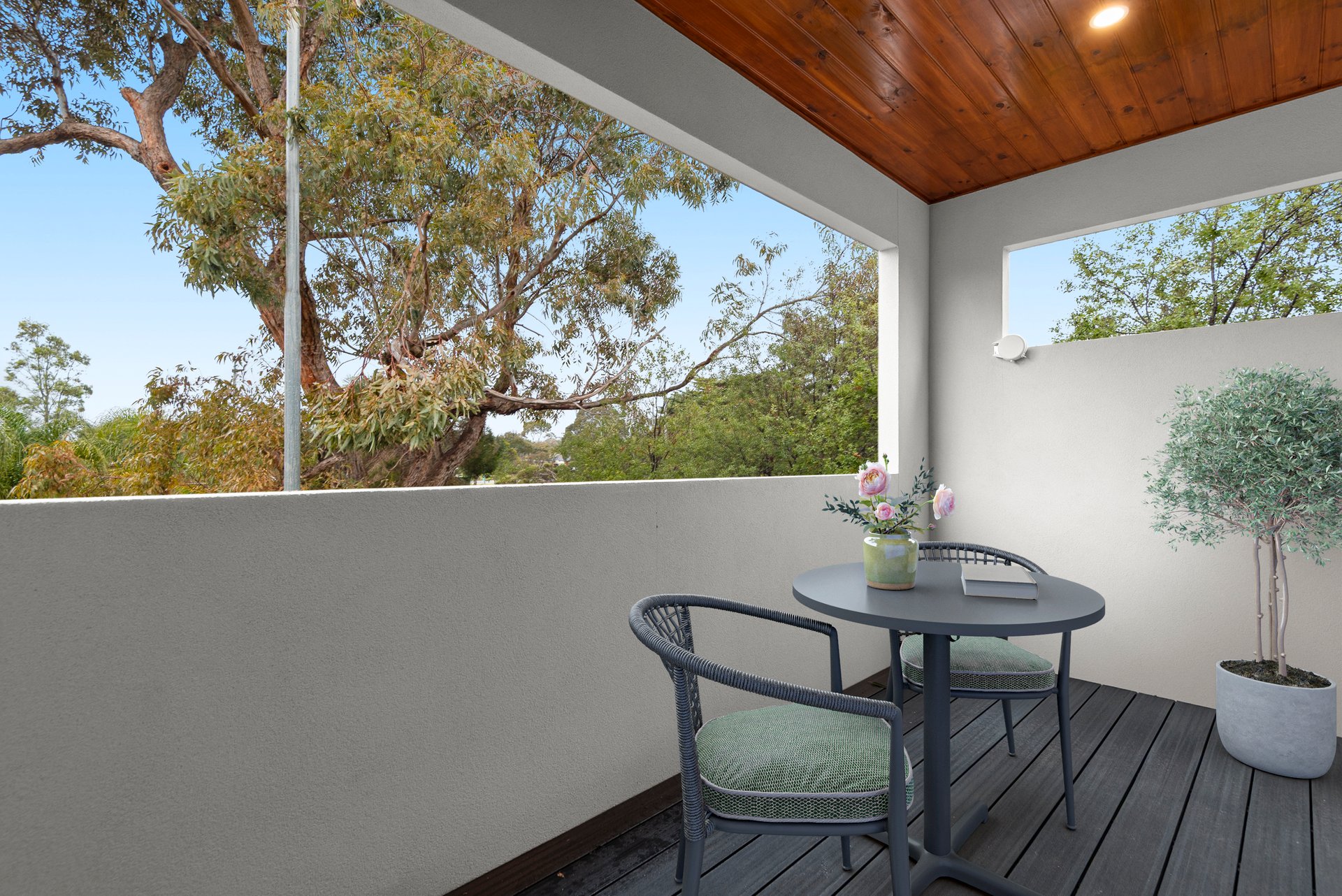 Room 4 / 4A Pildra Court Seaford