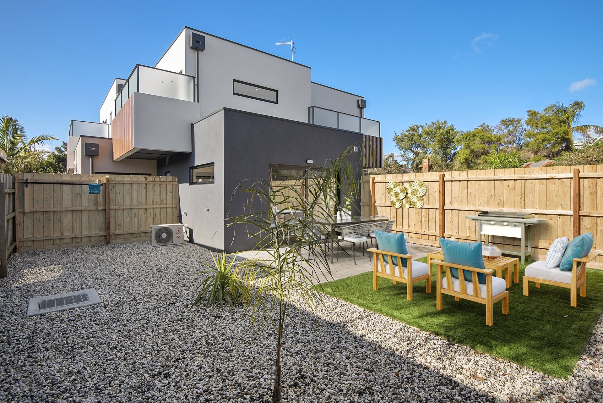 Room 4 / 7 Parer Street FRANKSTON