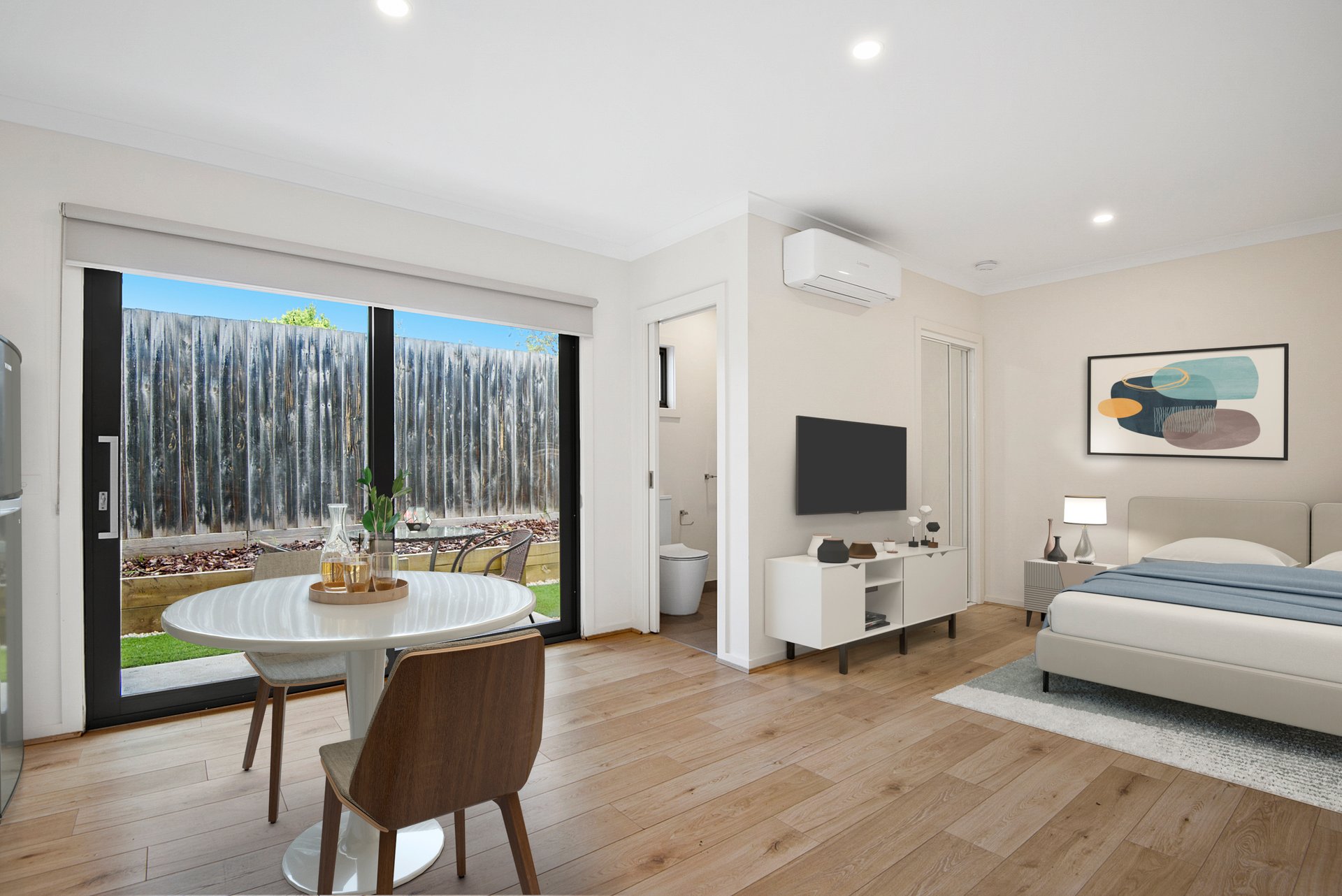 Room 4 / 99 Beach Street Frankston