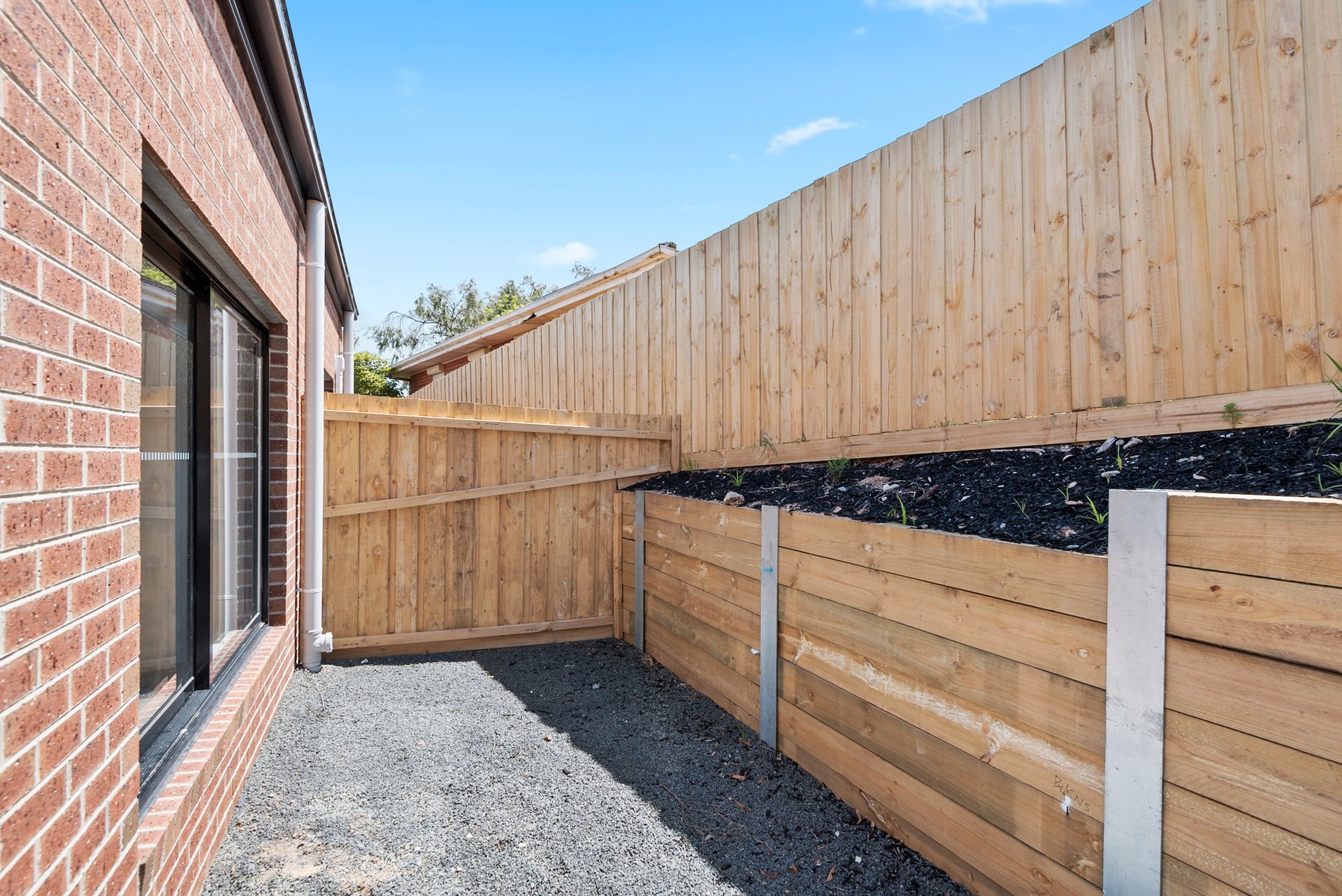 Room 5 / 2 Alba Street FRANKSTON NORTH