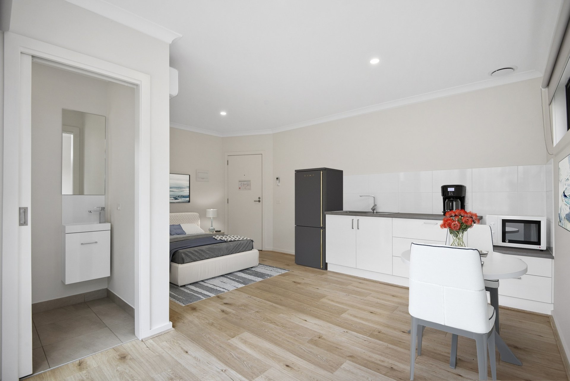 Room 5 / 99 Beach Street Frankston