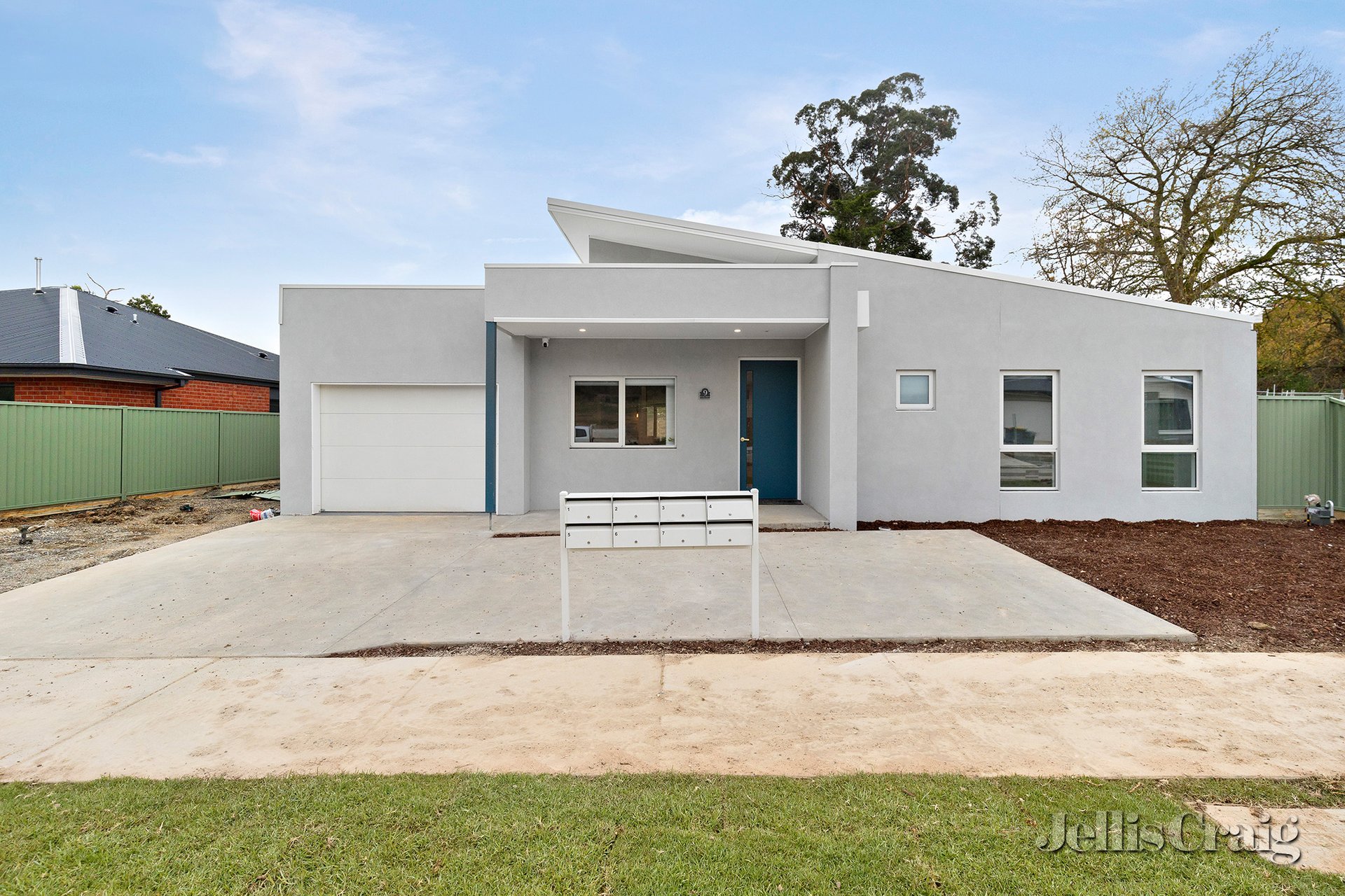 Room 6/9 Nyora Grove, Mount&nbsp;Helen image 1