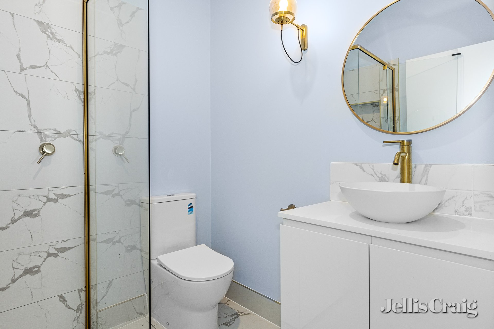 Room 6/9 Nyora Grove, Mount Helen image 3