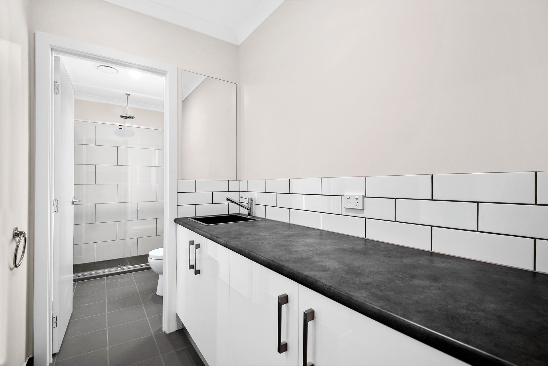 Room 7 / 17 Royle Street FRANKSTON