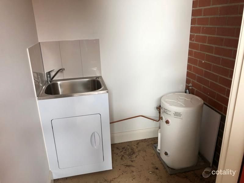 shop 2/15A Piper Street, Kyneton image 6