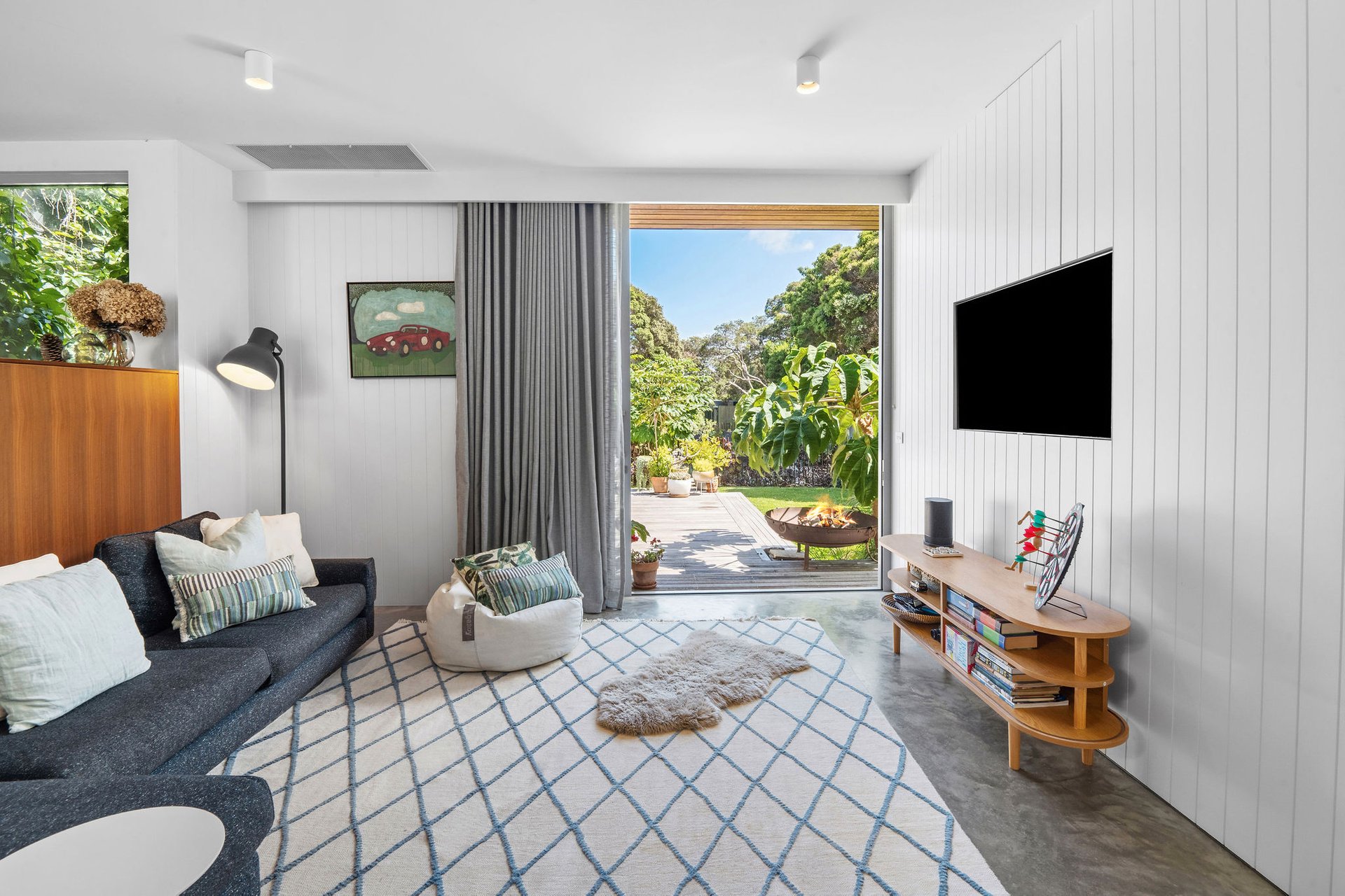 Contact Agent image 5