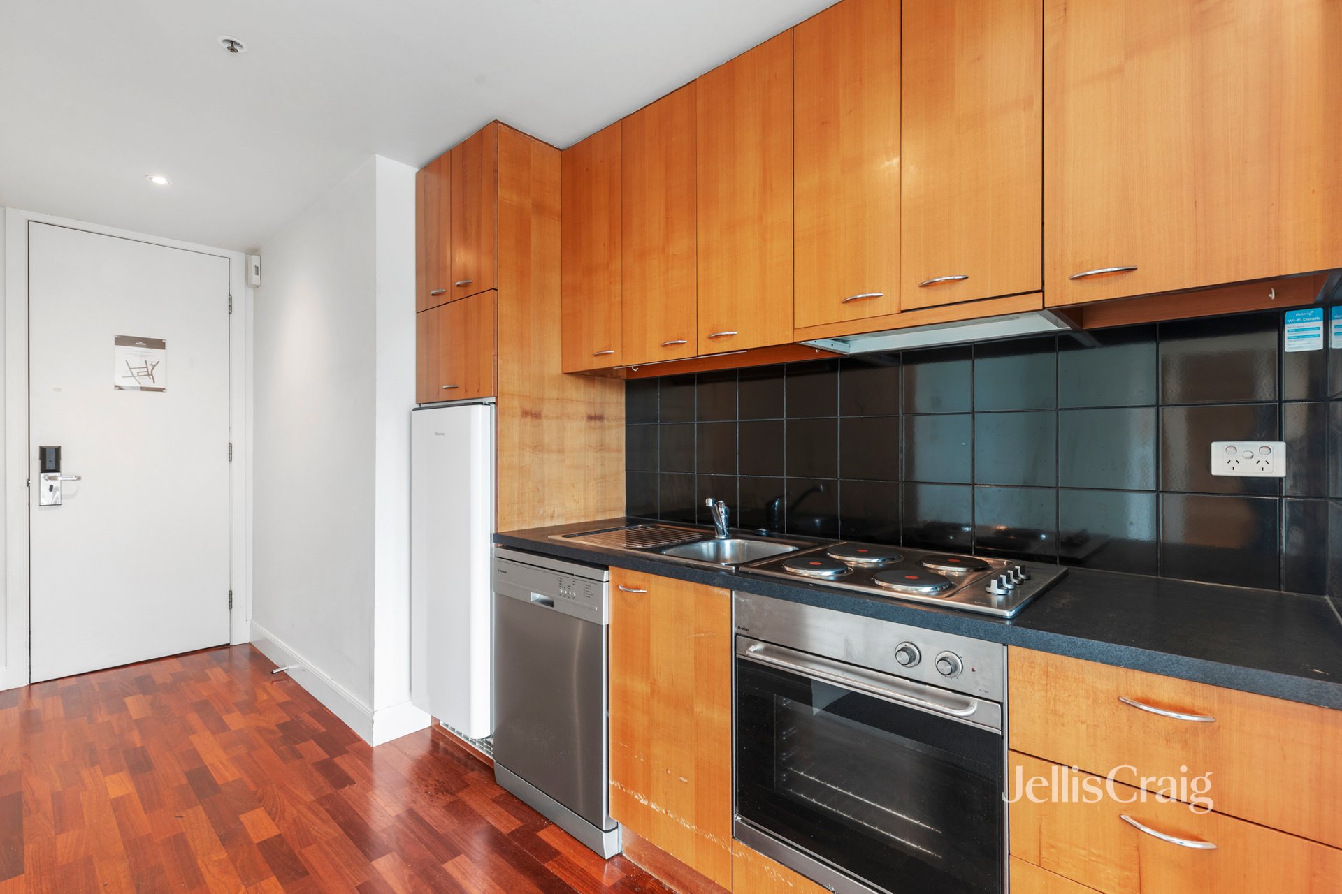 T512/348 St Kilda Road, Melbourne image 2