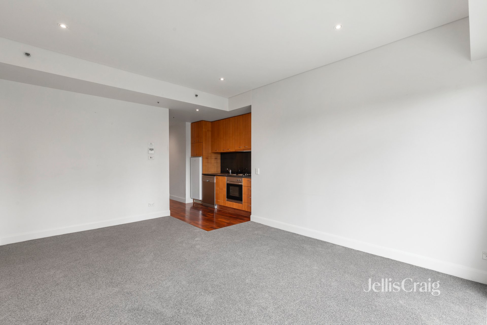 T512/348 St Kilda Road, Melbourne image 4