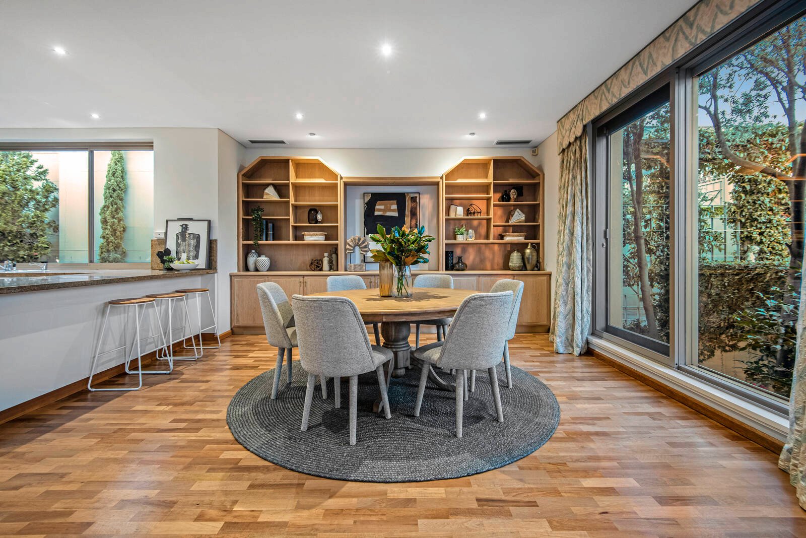 Property Gallery Thumbnail 10
