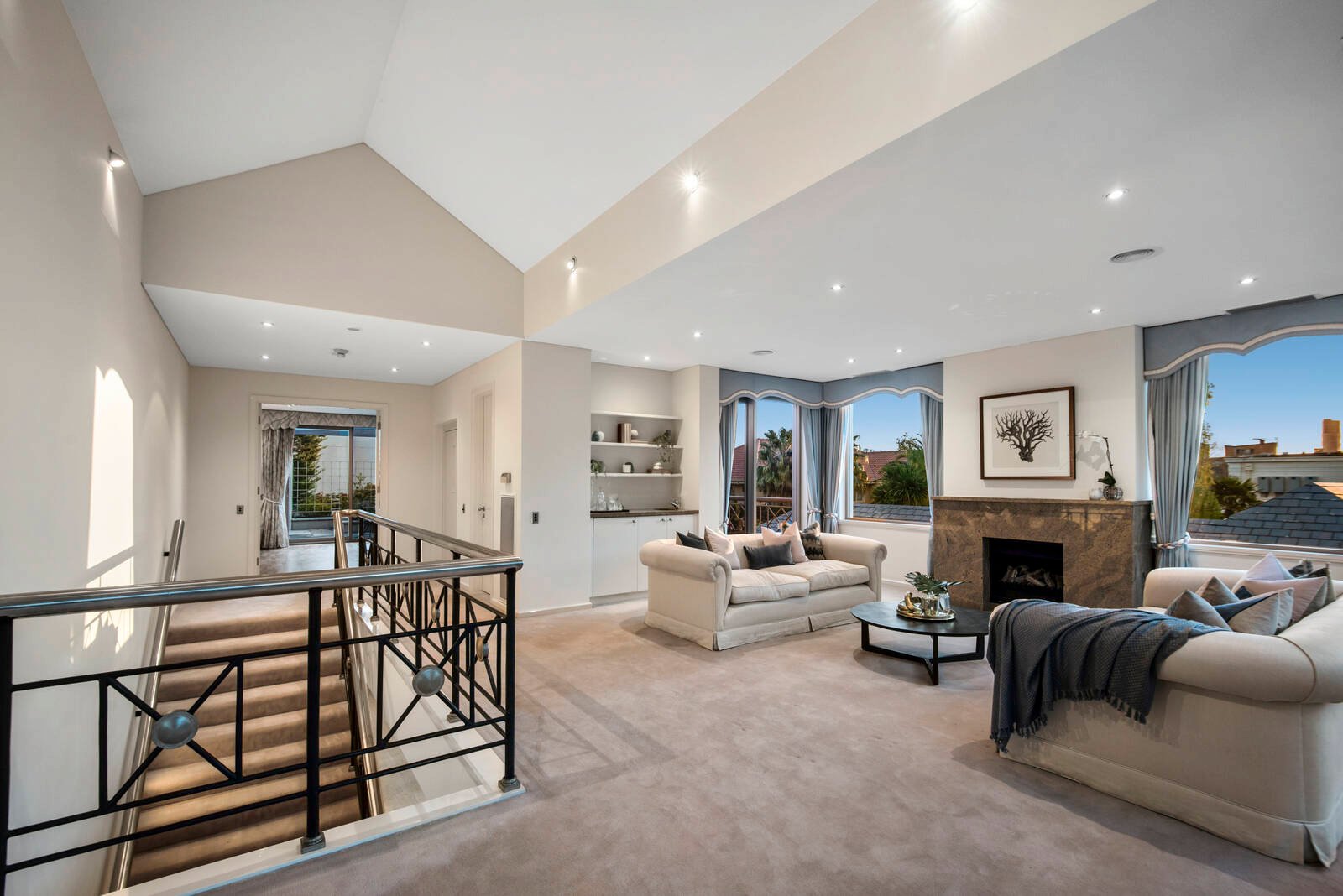 Property Gallery Thumbnail 14