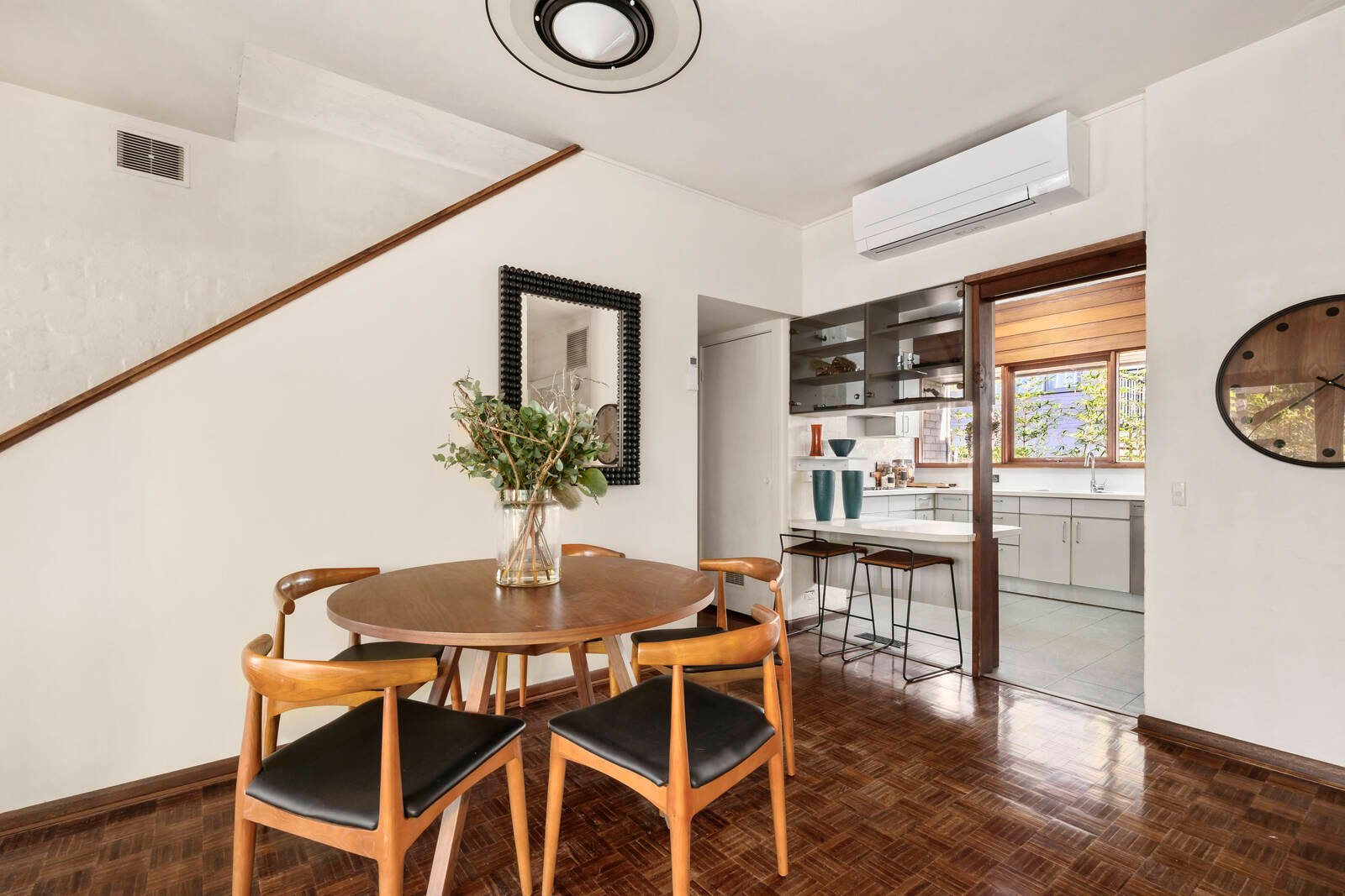 Property Gallery Thumbnail 7