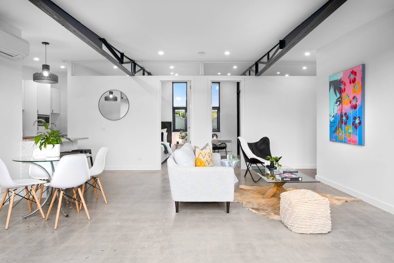 Property Gallery Thumbnail 8