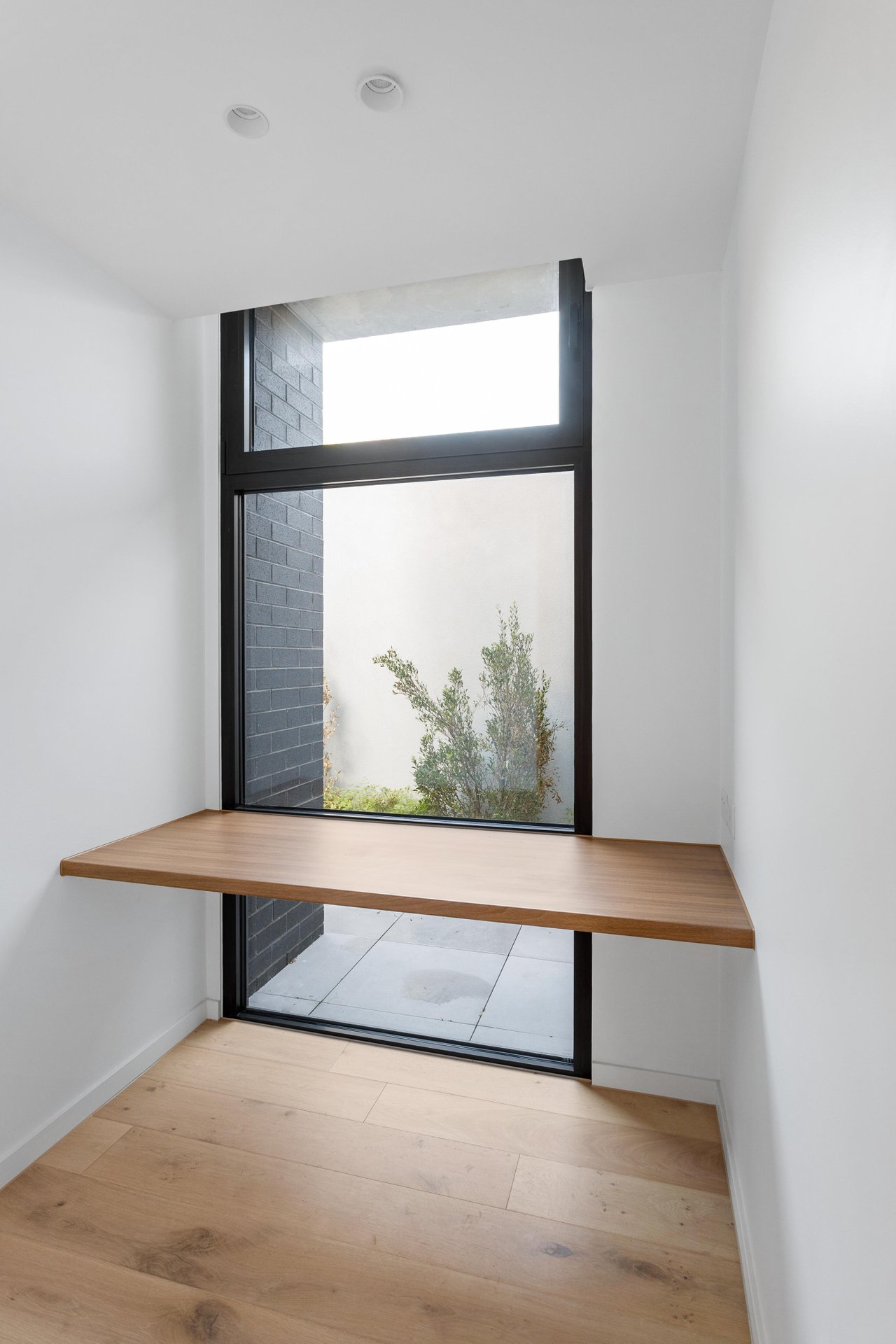 Property Gallery Thumbnail 16