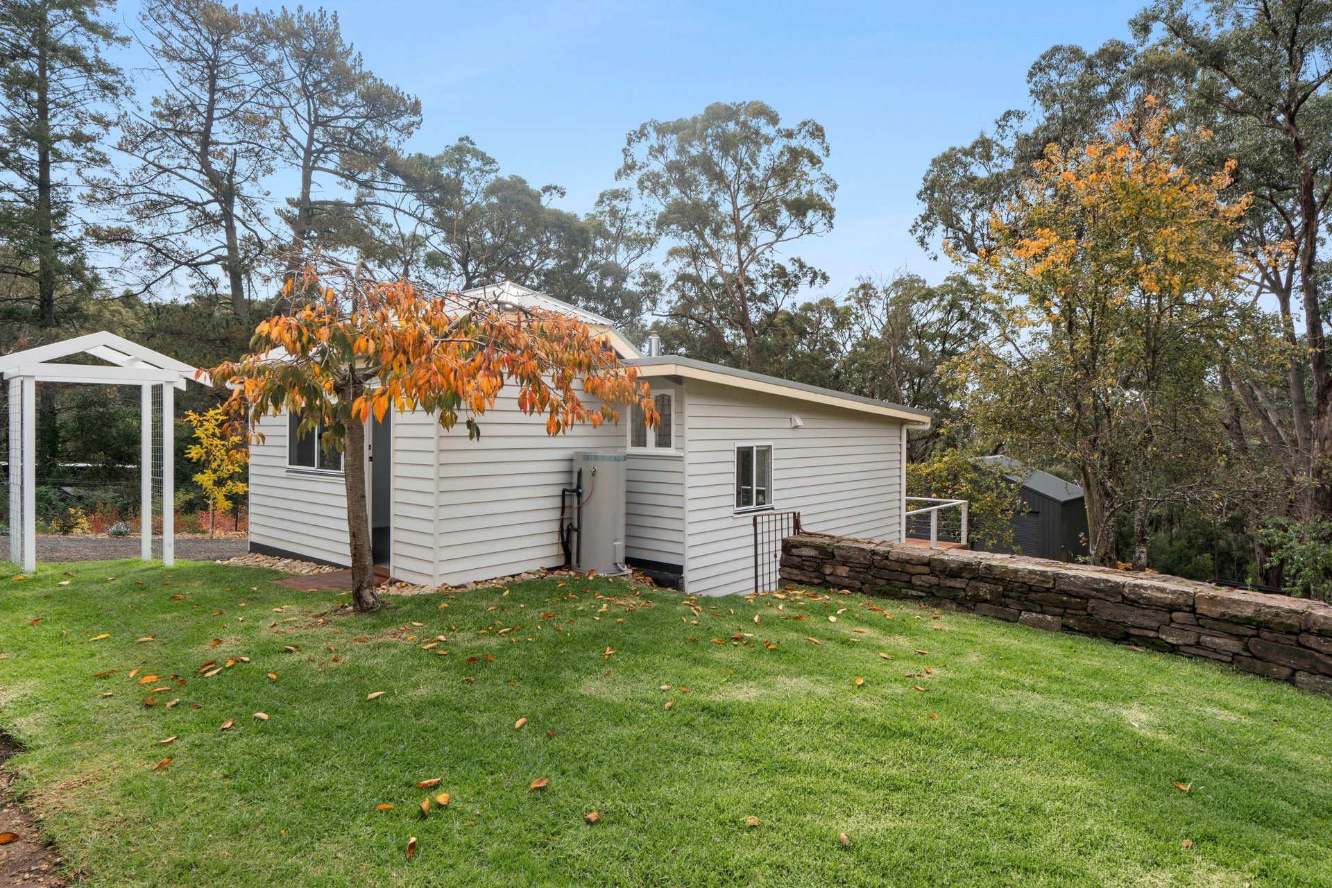 The Studio/39 Hepburn Road, Daylesford image 1