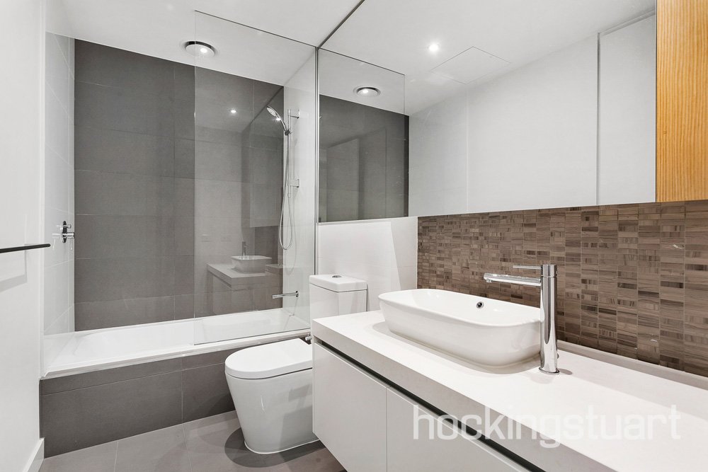 UG16/201 Whitehorse Road, Balwyn image 5